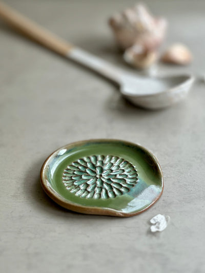 Ginger Grater Plate